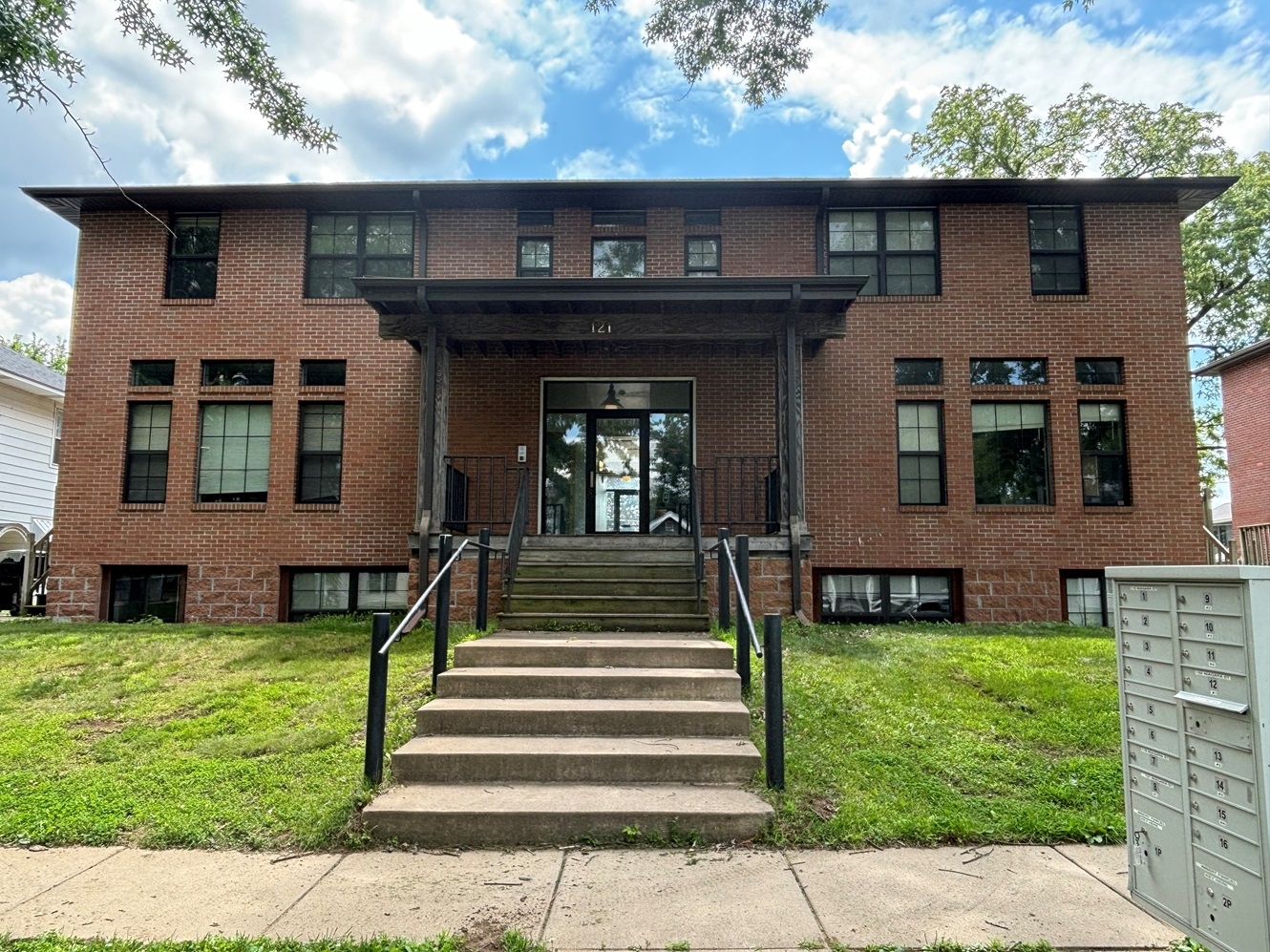 121 Niagara #4