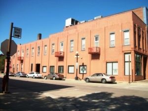202 Main St. #4