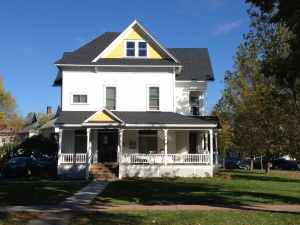 310 Lake St. #4
