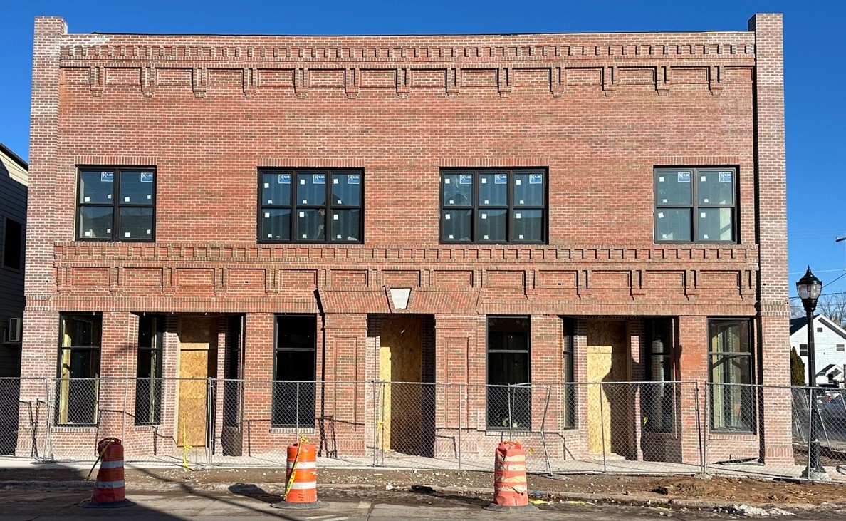 402 Water Street #6