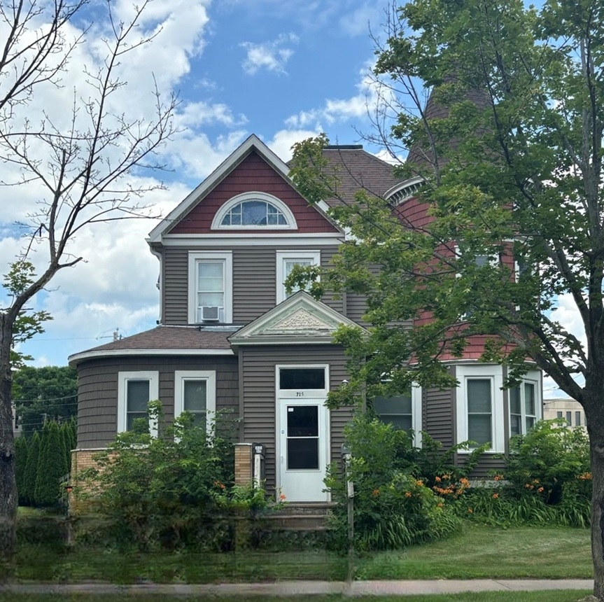 715 ½ Third Ave