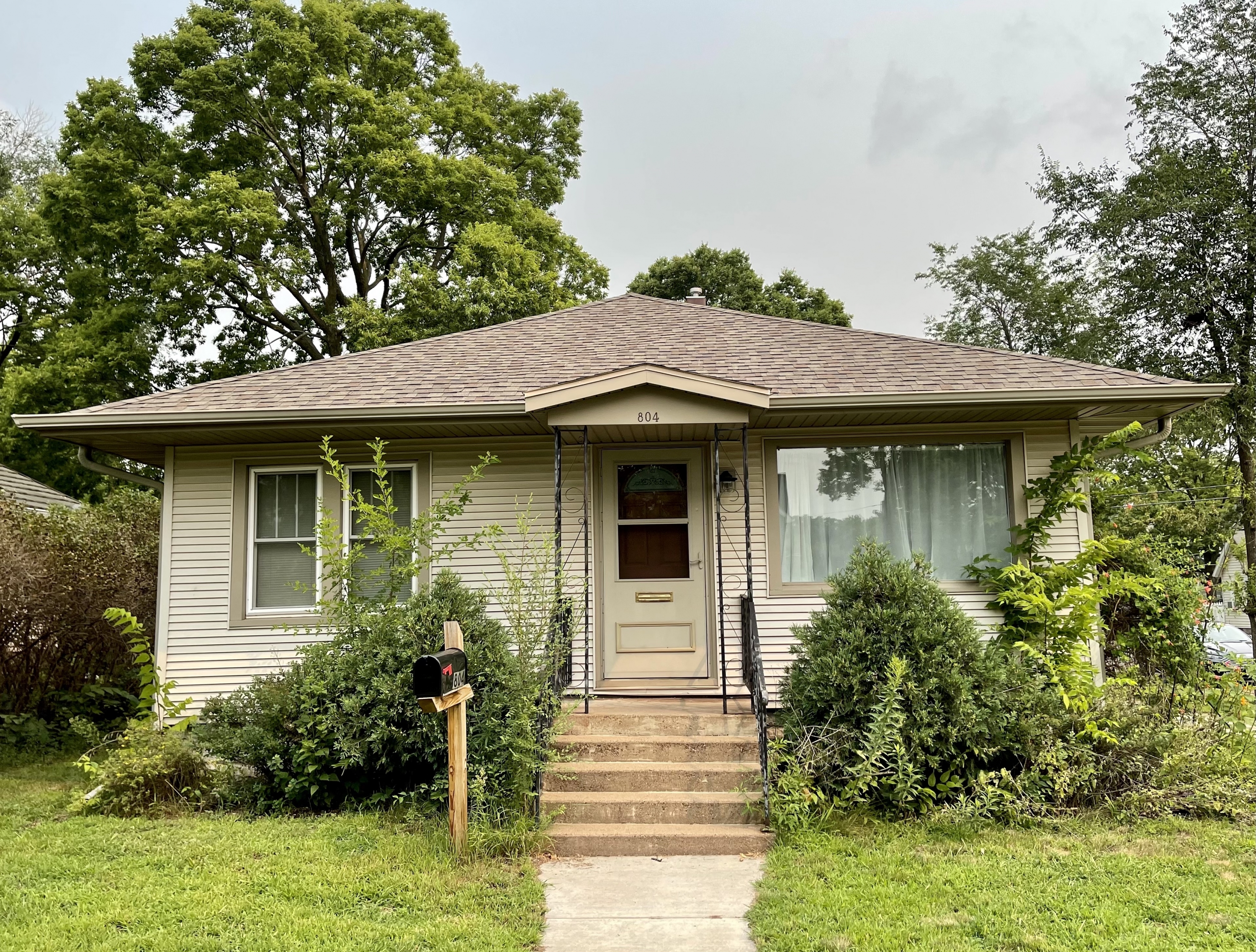 804 Menomonie