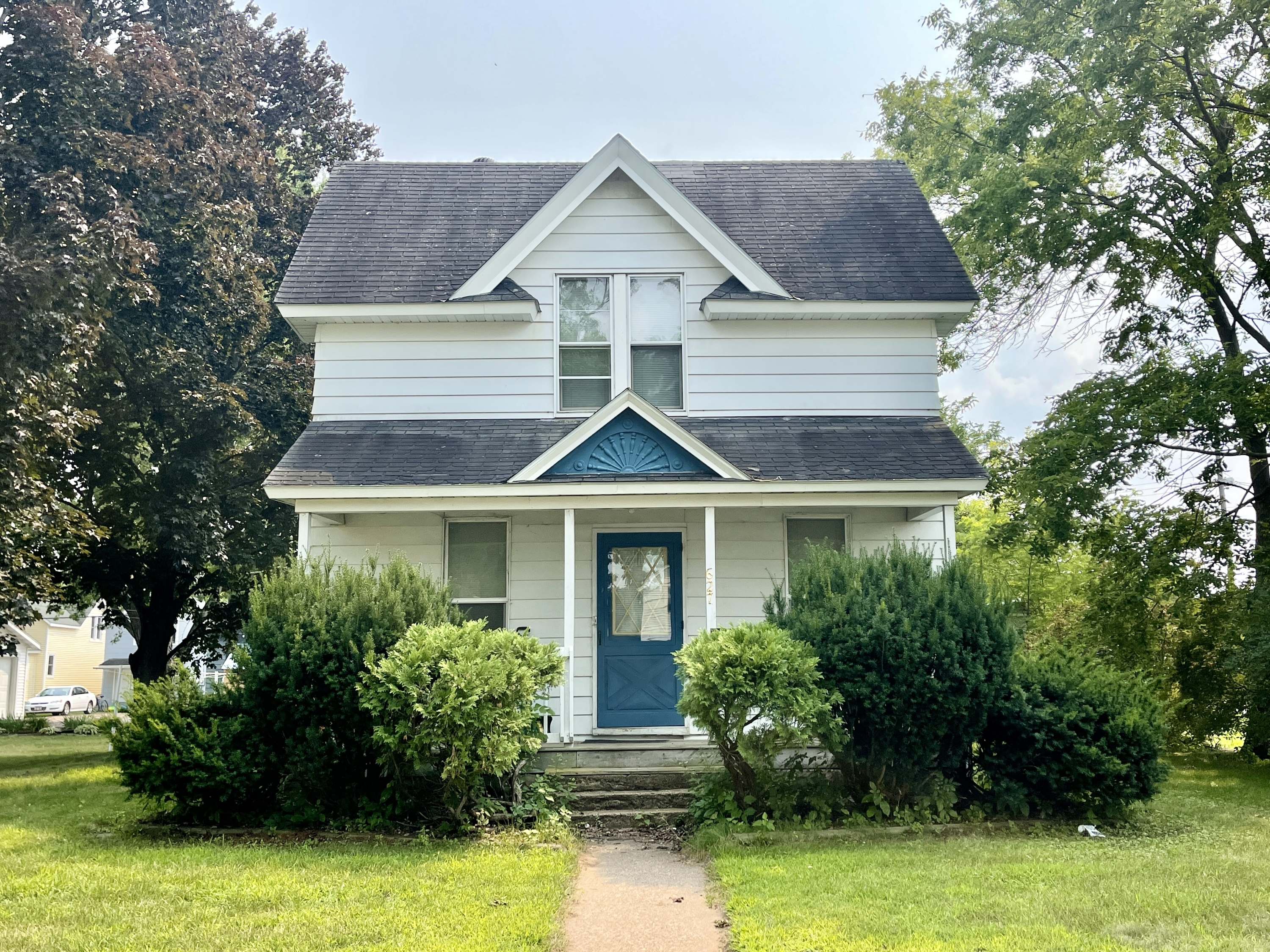 627 Chippewa St.